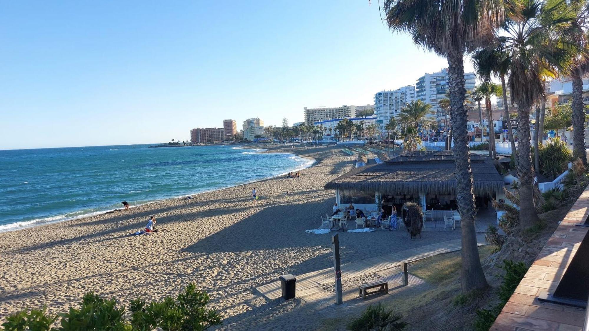 Benalbeach R&R Suite Benalmadena Exterior photo