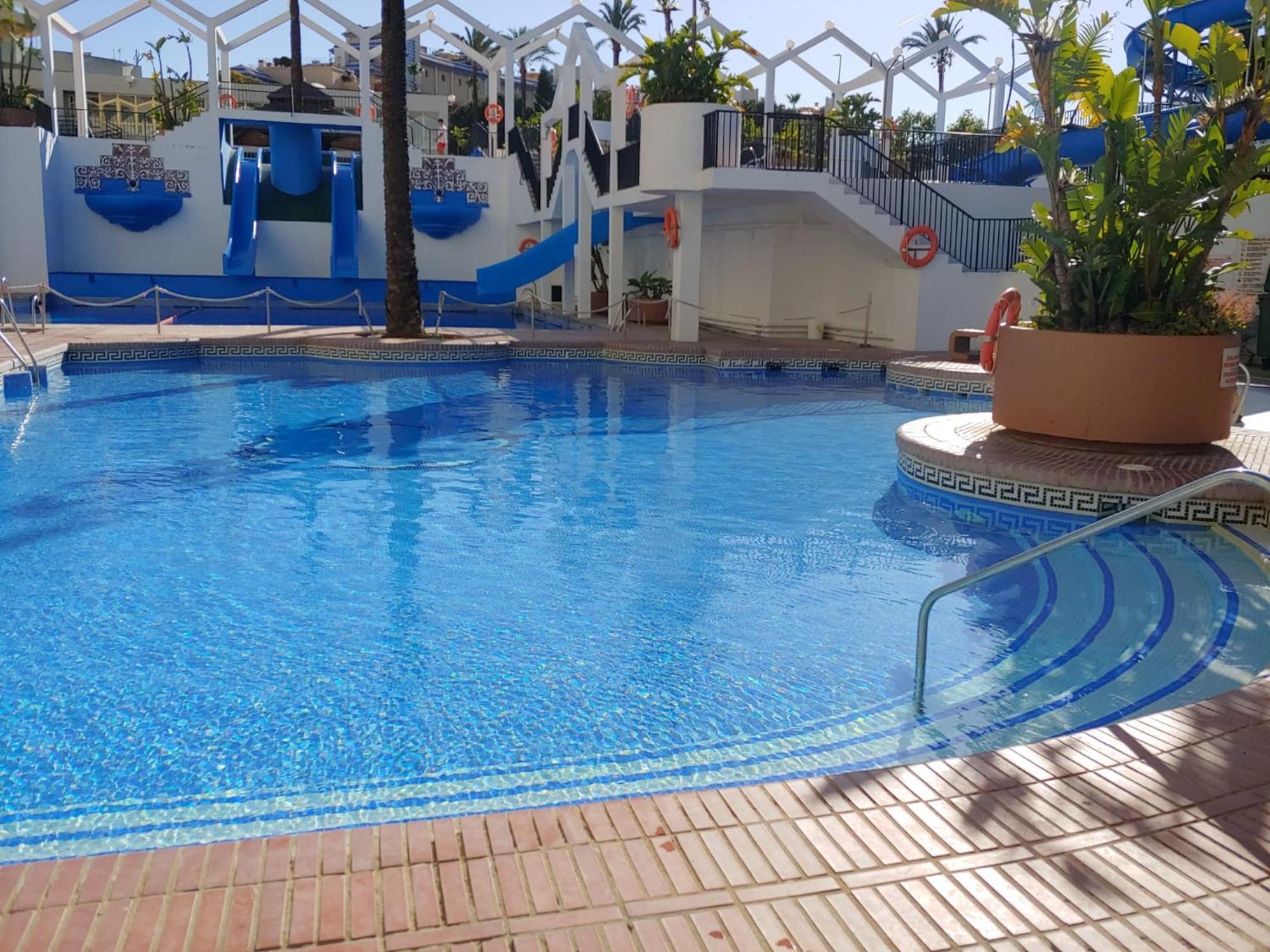 Benalbeach R&R Suite Benalmadena Exterior photo