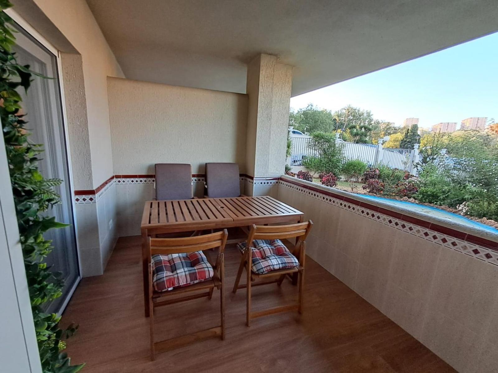 Benalbeach R&R Suite Benalmadena Exterior photo