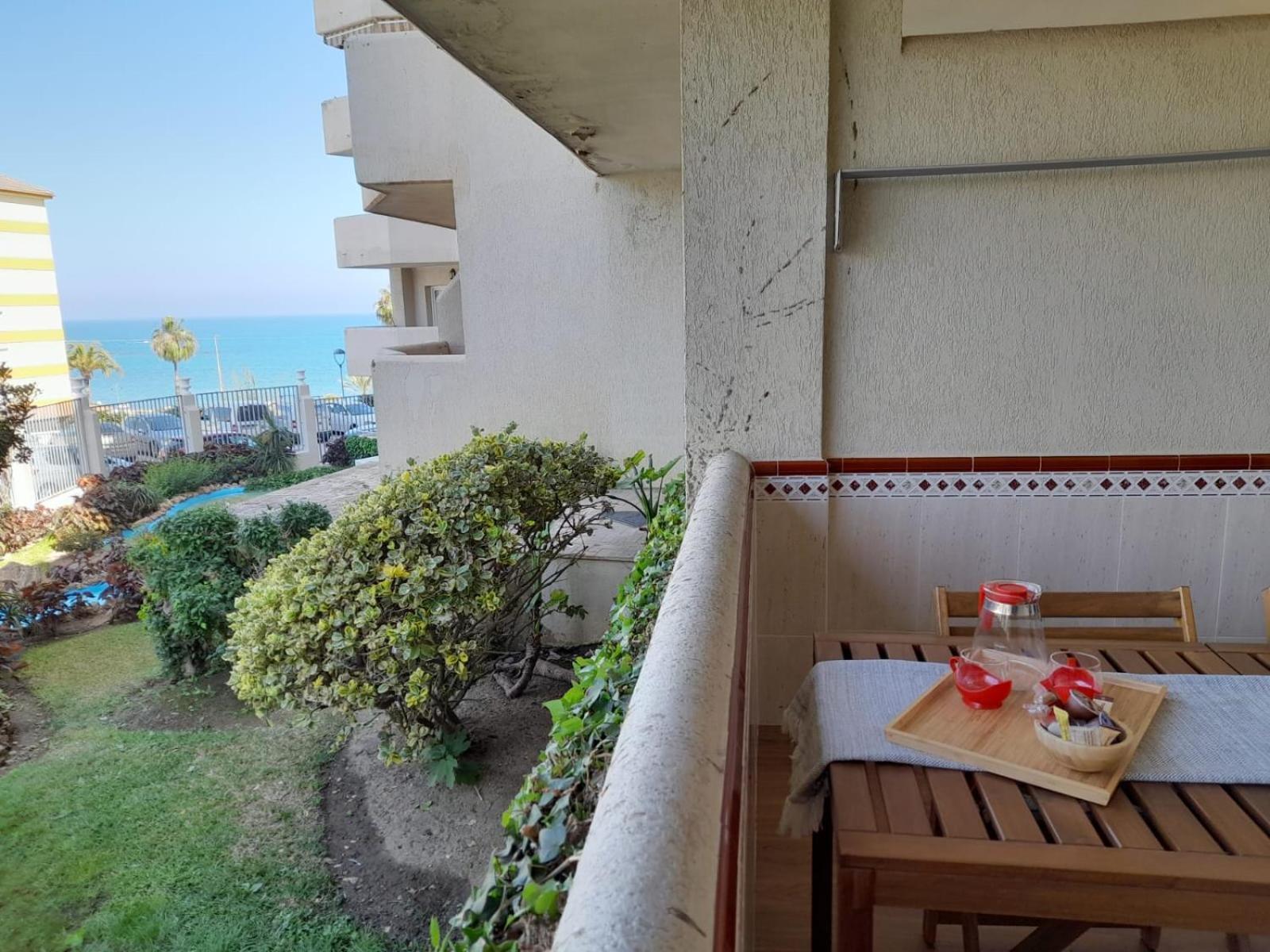 Benalbeach R&R Suite Benalmadena Exterior photo